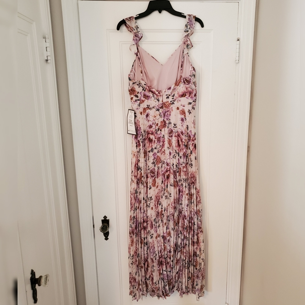 Pleated Floral Gown - Picture 3 of 6